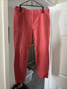 Old Navy Coral Pink Polka Dot Pixie High-Rise Pants
